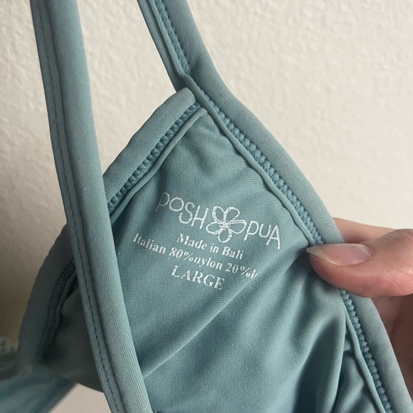 Poshpua Crochet bikini top - Picture 3 of 3